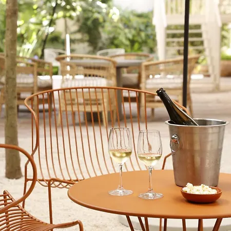 Patio Do Tijolo 리스본